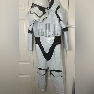Disney Star Wars Stromtrooper Costume, size 7/8 with belt, and mask